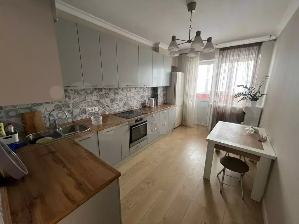 3-к. квартира, 79 м, 12/18 эт. - Фото 0