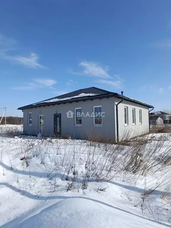 Дом в Калининградская область, Гурьевский муниципальный округ, пос. ... - Фото 1