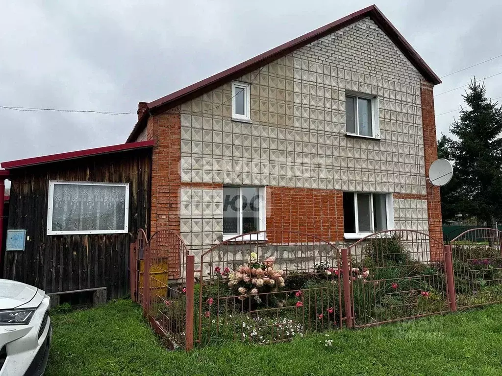 Дом в Томская область, с. Зырянское ул. Ленина, 14 (118 м) - Фото 1