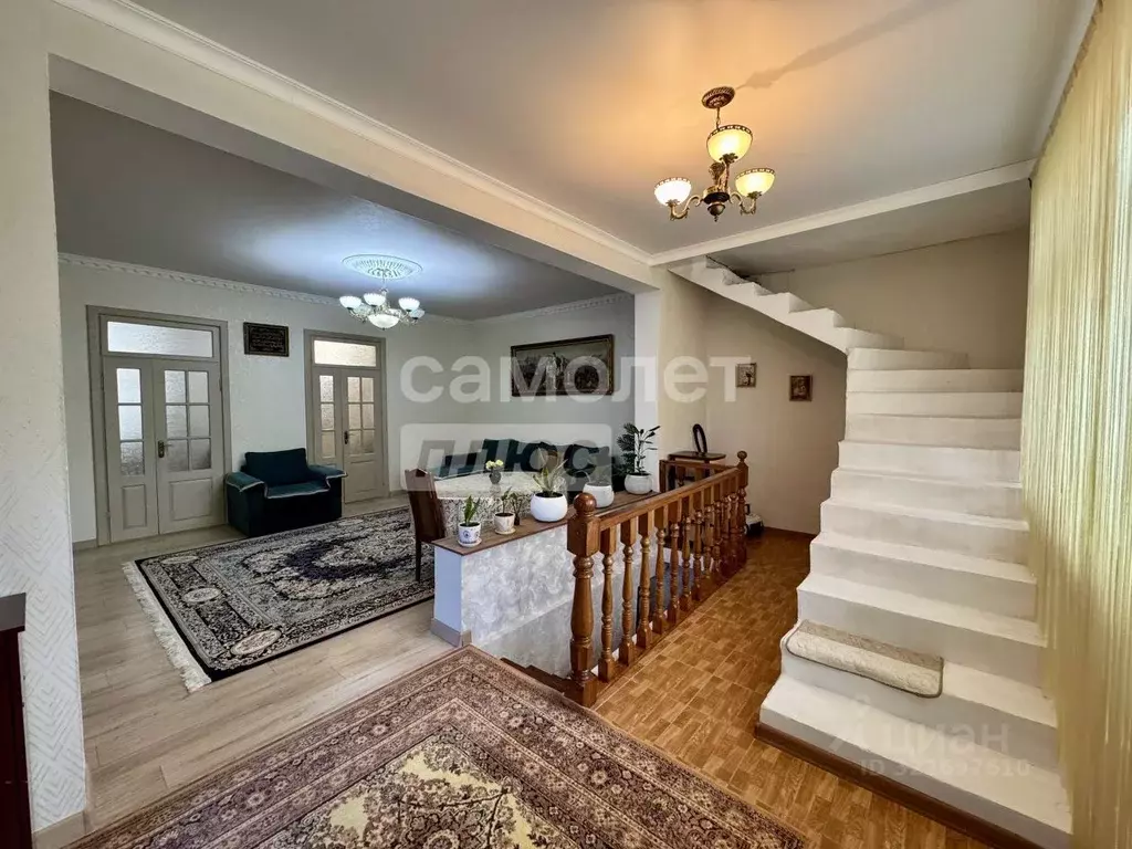 Дом в Дагестан, Махачкала Научный Городок мкр, ул. Чиркейская, 89 (450 ... - Фото 1