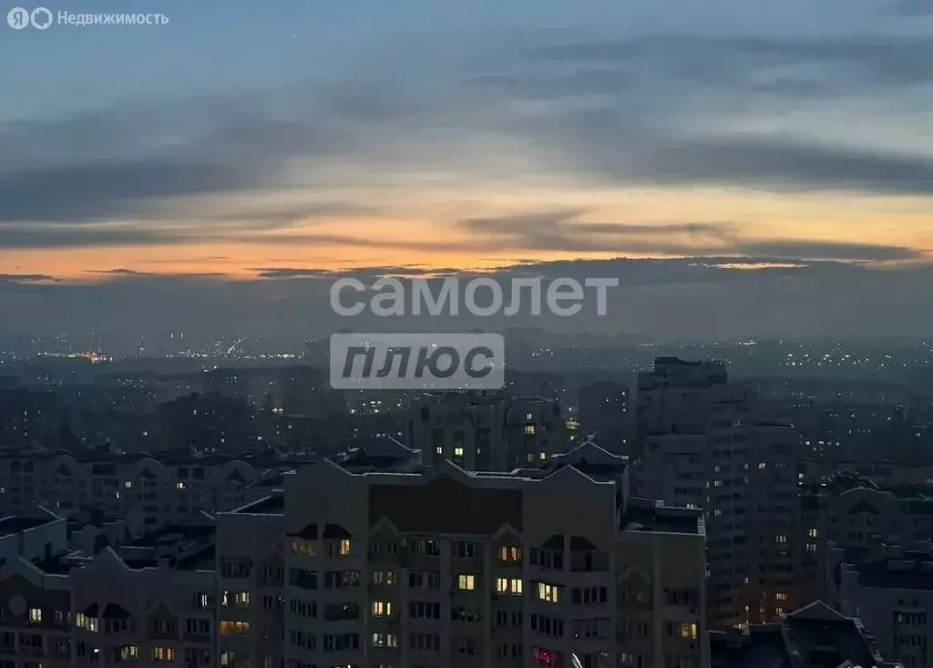 3-комнатная квартира: Липецк, улица имени Генерала Меркулова, 10А (89 ... - Фото 1