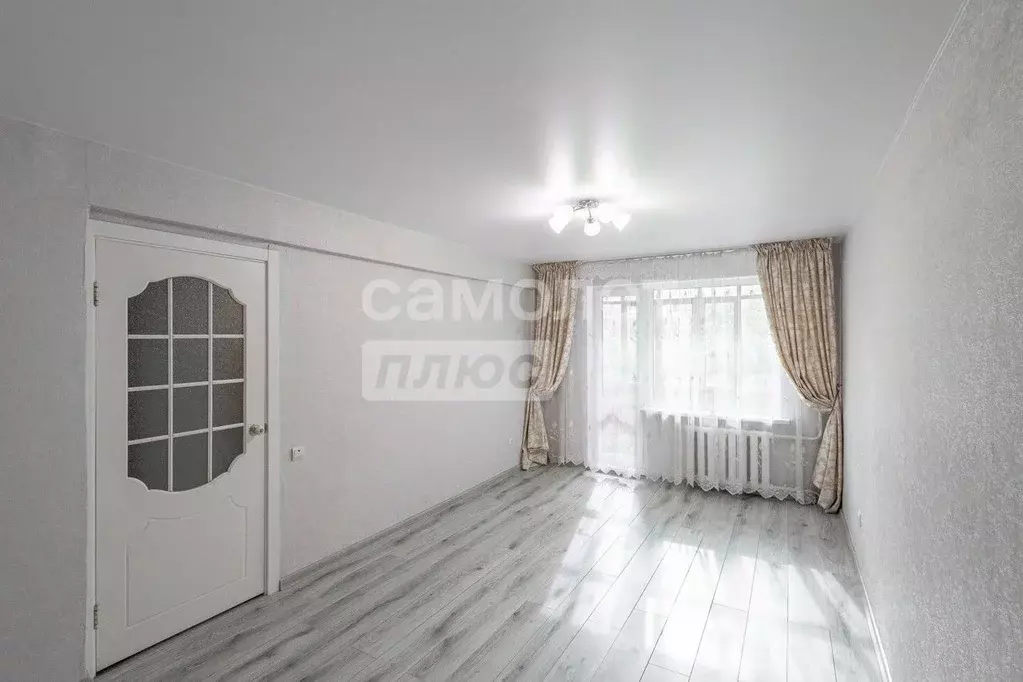 1-к кв. Омская область, Омск Иркутская ул., 66 (37.0 м) - Фото 1