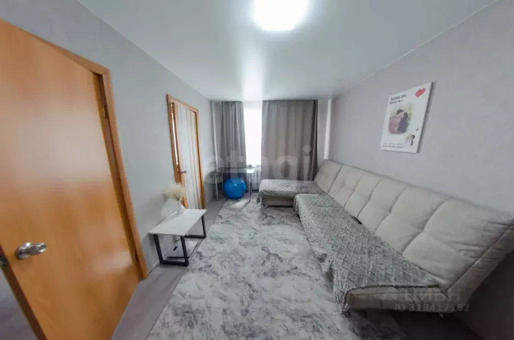 4-к кв. Курганская область, Шадринск ул. Автомобилистов, 50 (60.9 м) - Фото 0