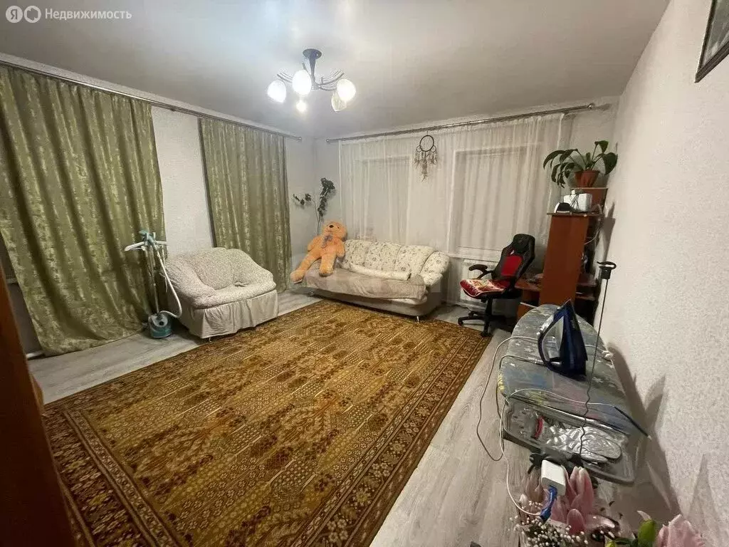 Дом в Прокопьевск, Стандартный переулок (100 м) - Фото 1