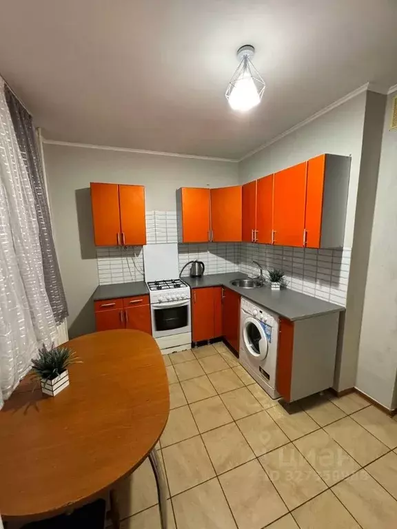 1-к кв. Брянская область, Брянск Авиационная ул., 25 (39.0 м) - Фото 1