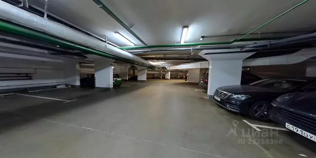 Гараж в Москва Крылатская ул, 45к1 (13.0 м) - Фото 1