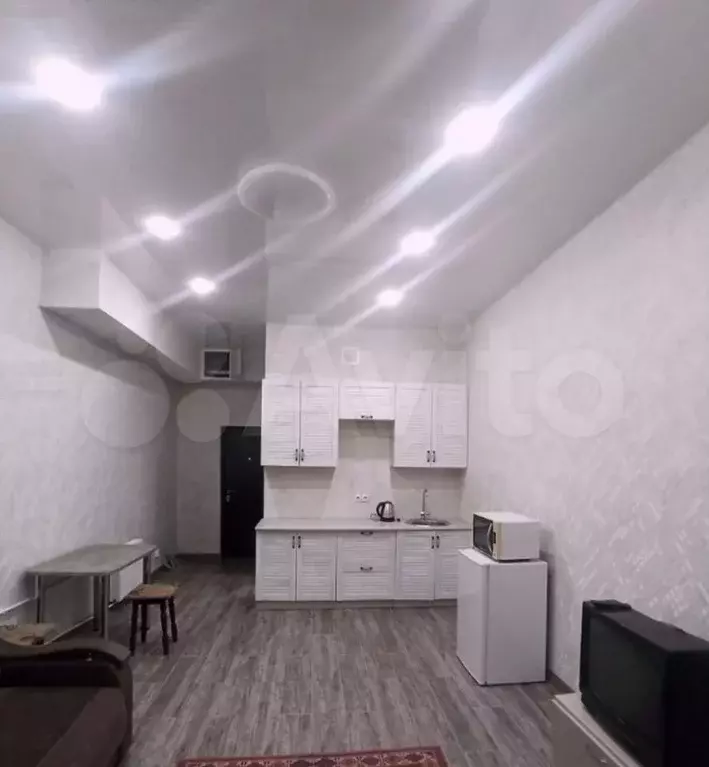 Апартаменты-студия, 18,8 м, 3/3 эт. - Фото 0