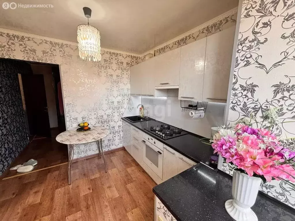 1-комнатная квартира: Астрахань, Советский район, Южная улица, 23к1 ... - Фото 0