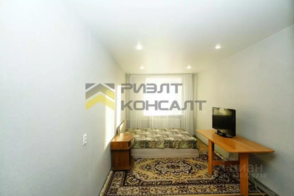 2-к кв. Омская область, Омск ул. Декабристов, 71 (46.0 м) - Фото 1