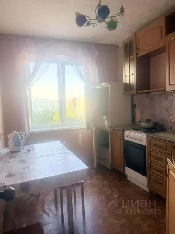 3-к кв. Самарская область, Тольятти 16-й кв-л, бул. Цветной, 12 (65.0 ... - Фото 2