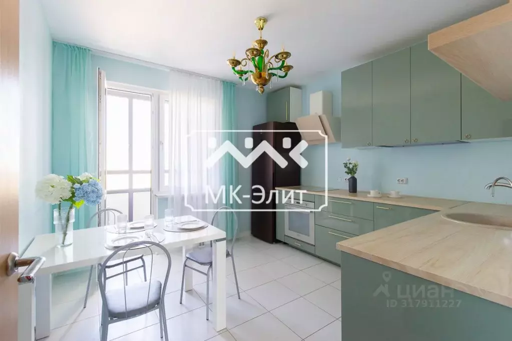 2-к кв. Санкт-Петербург ул. Богословская, 4к1 (63.0 м) - Фото 0