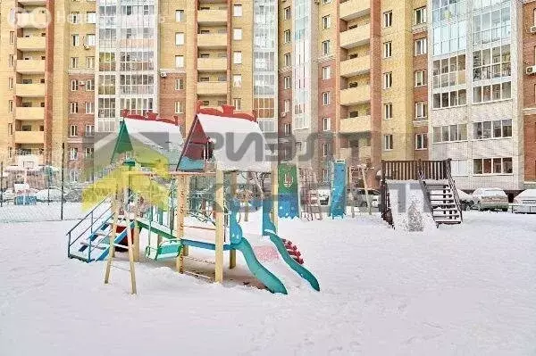 2-комнатная квартира: Омск, улица Крупской, 14к4 (55 м) - Фото 0