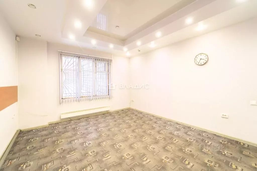 Помещение свободного назначения в Карелия, Петрозаводск Красная ул., ... - Фото 2