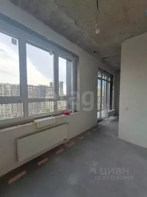 Студия Тюменская область, Тюмень ул. Арктическая, 12 (33.2 м) - Фото 1