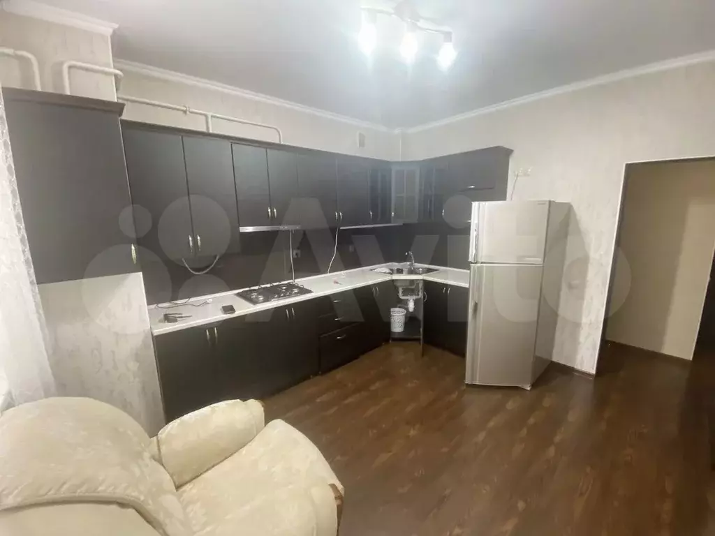 1-к. квартира, 43 м, 5/8 эт. - Фото 0