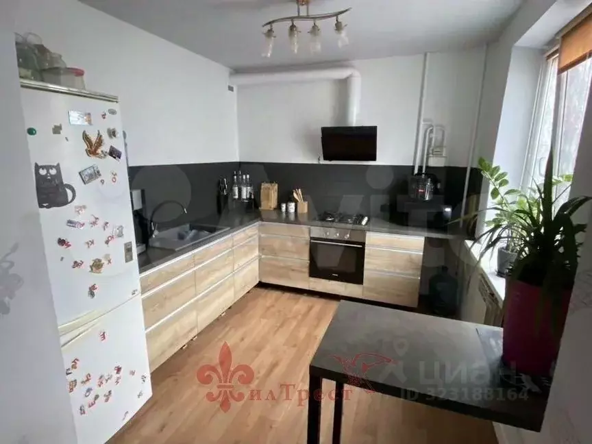 3-к кв. Белгородская область, Белгород ул. Губкина, 13 (74.3 м) - Фото 2