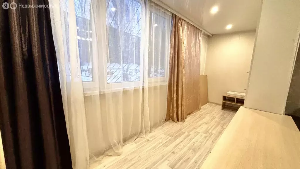 1-комнатная квартира: Екатеринбург, улица Зенитчиков, 16 (34.6 м) - Фото 2