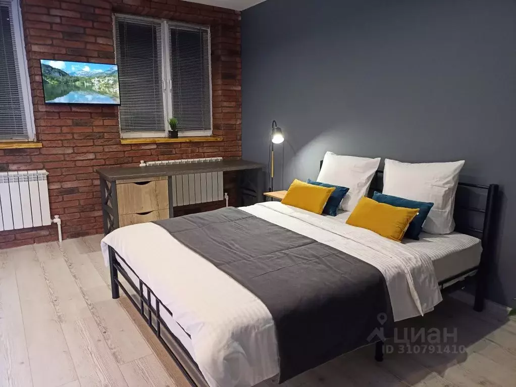 Студия Ивановская область, Иваново ул. 10 Августа, 85 (32.0 м) - Фото 1