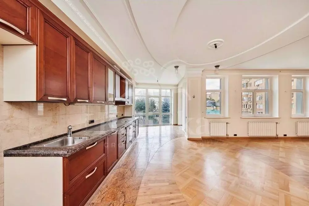 3-к кв. Москва Троицкая ул., 8 (150.0 м) - Фото 1