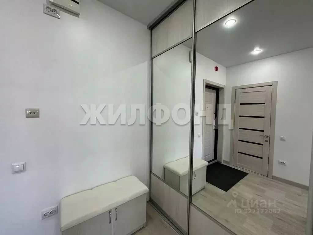 1-к кв. Хакасия, Абакан Пирятинская ул., 18Б (39.79 м) - Фото 1