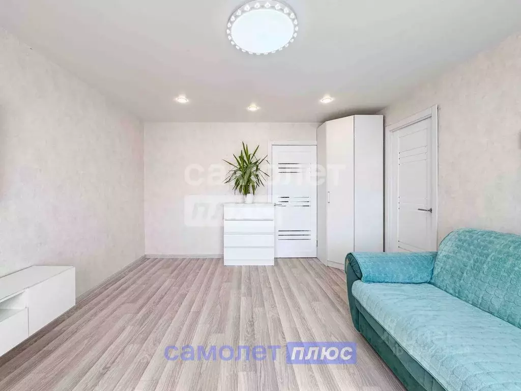 1-к кв. Чувашия, Чебоксары Хузангая ул., 34 (36.9 м) - Фото 1