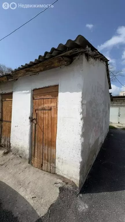 2-комнатная квартира: Белогорск, Садовая улица, 18 (42.8 м) - Фото 1