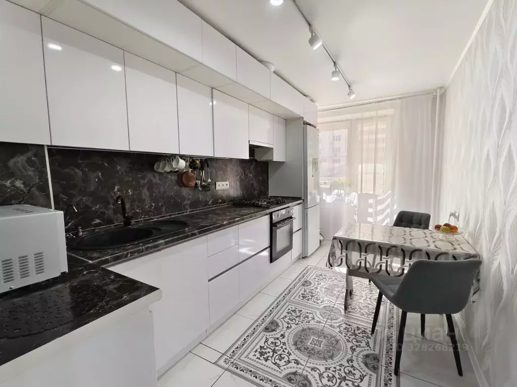 3-к кв. Саратовская область, Саратов ул. Имени Б.Н. Еремина, 3 (84.3 ... - Фото 1