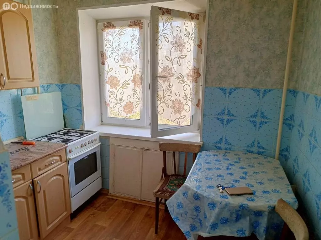 2-комнатная квартира: Челябинск, улица Дарвина, 107 (56 м) - Фото 0
