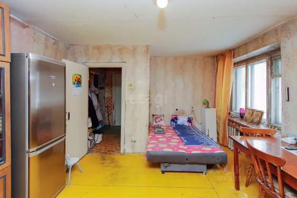 2-к кв. Тюменская область, Тюмень Военная ул., 15 (41.0 м) - Фото 1