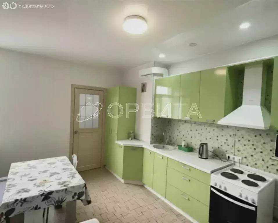 2-комнатная квартира: Тюмень, Широтная улица, 193 (61 м) - Фото 1