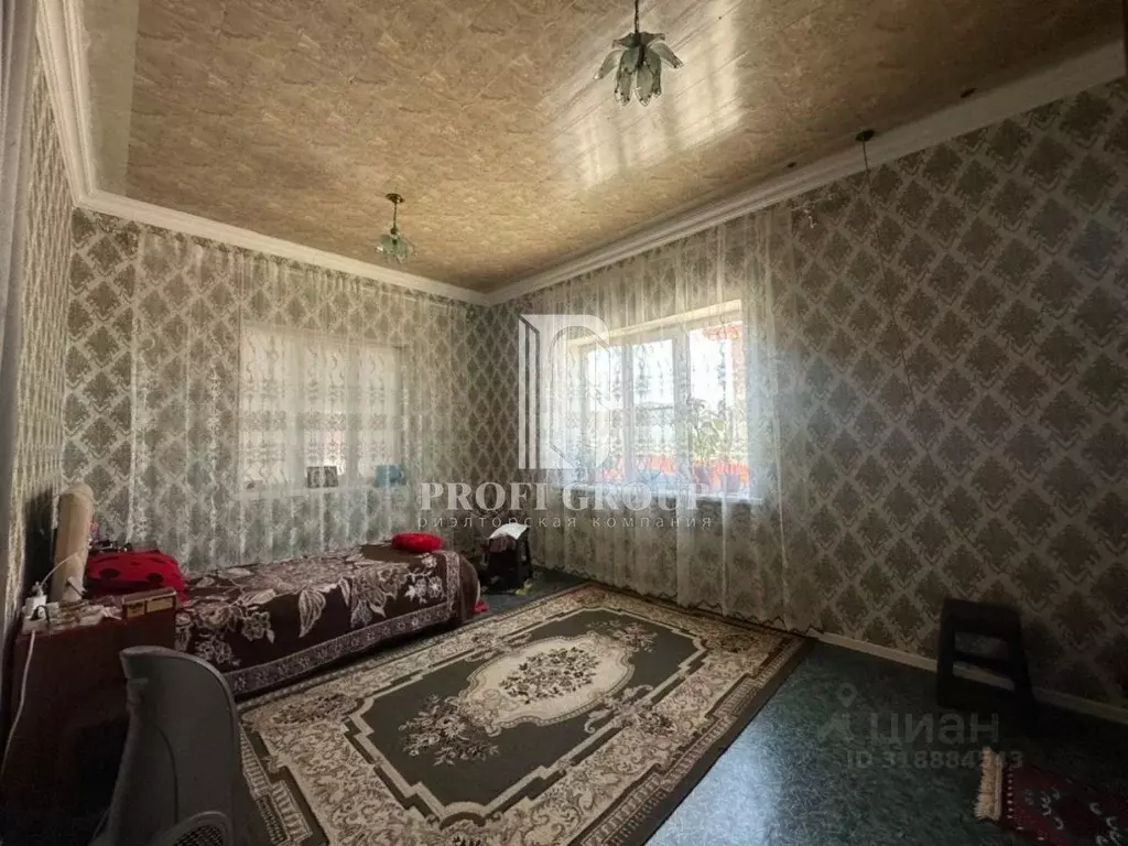 Дом в Дагестан, Махачкала ул. 8-я Линия Акушинского, 5 (200 м) - Фото 1