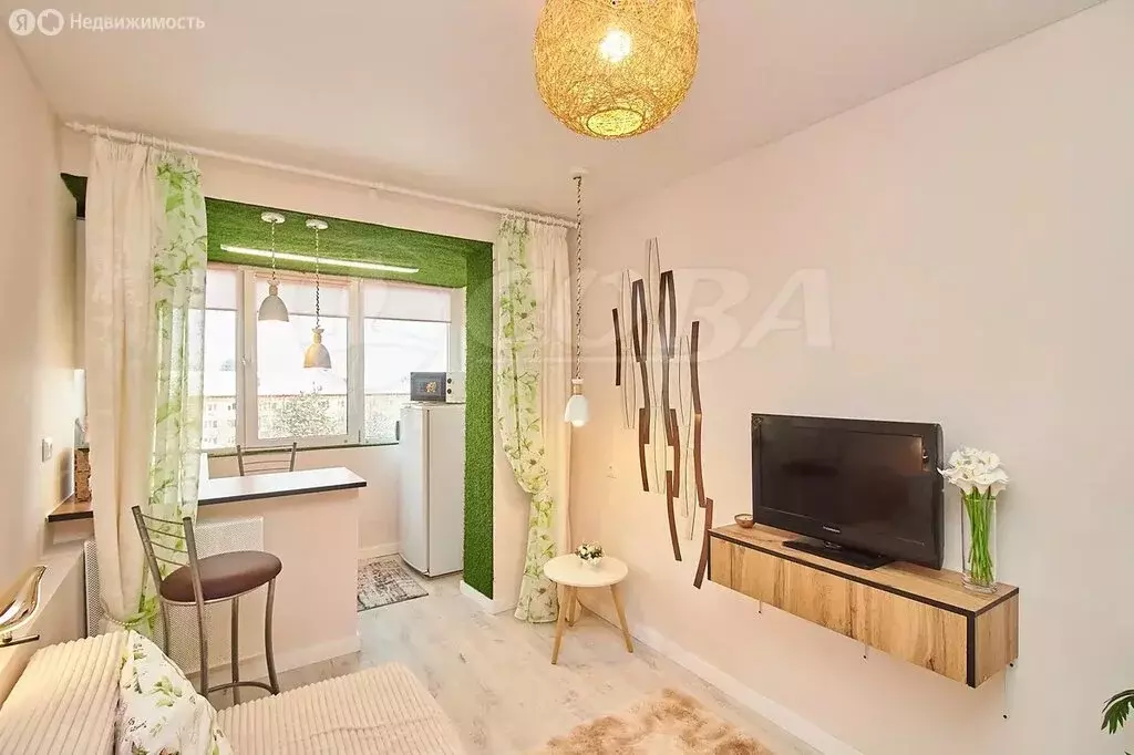 Квартира-студия: Тюмень, Харьковская улица, 69А (15 м) - Фото 2