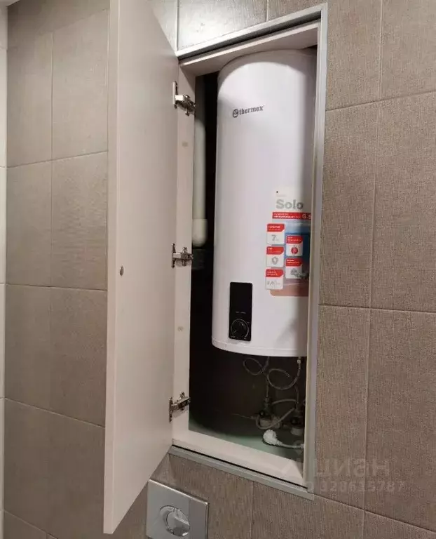 2-к кв. Тюменская область, Тюмень ул. Циолковского, 20А (60.0 м) - Фото 2