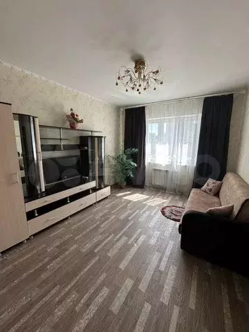 1-к. квартира, 37 м, 7/12 эт. - Фото 0