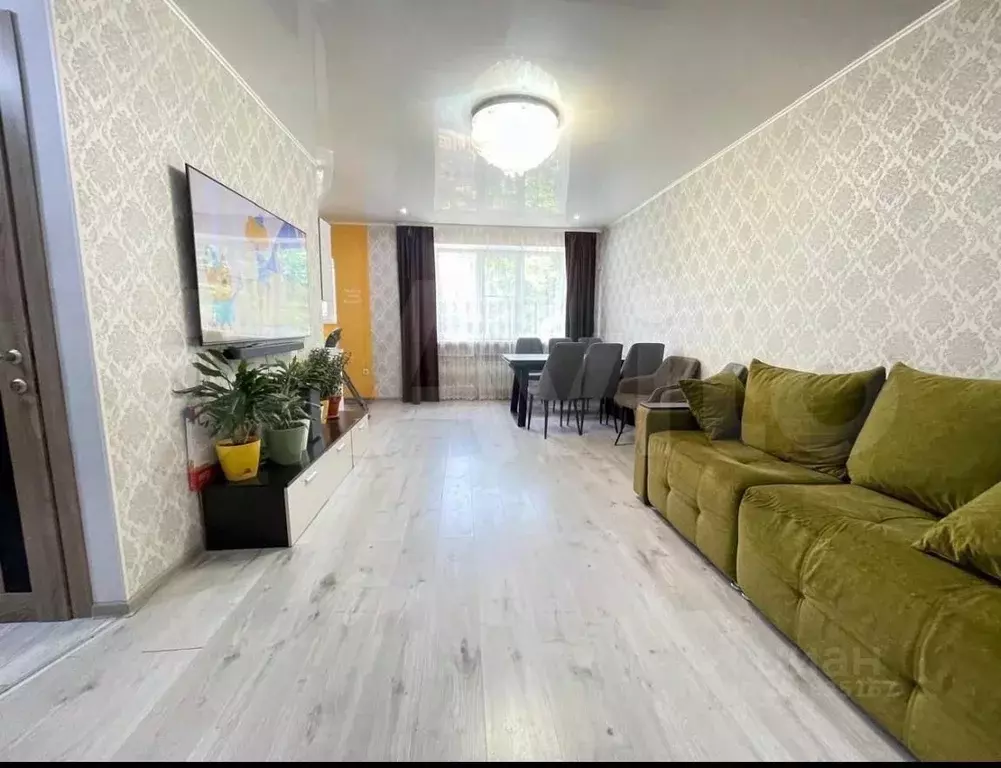 3-к кв. Астраханская область, Астрахань Краснопитерская ул., 127 (59.0 ... - Фото 2