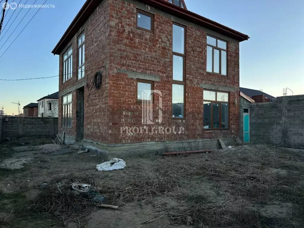 Дом в Каспийск, микрорайон Кемпинг, 46-я линия, 40 (180 м) - Фото 1