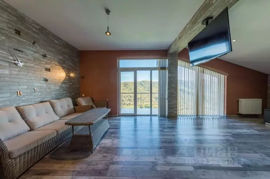 Коттедж в Краснодарский край, Сочи городской округ, с. Каштаны ул. ... - Фото 1