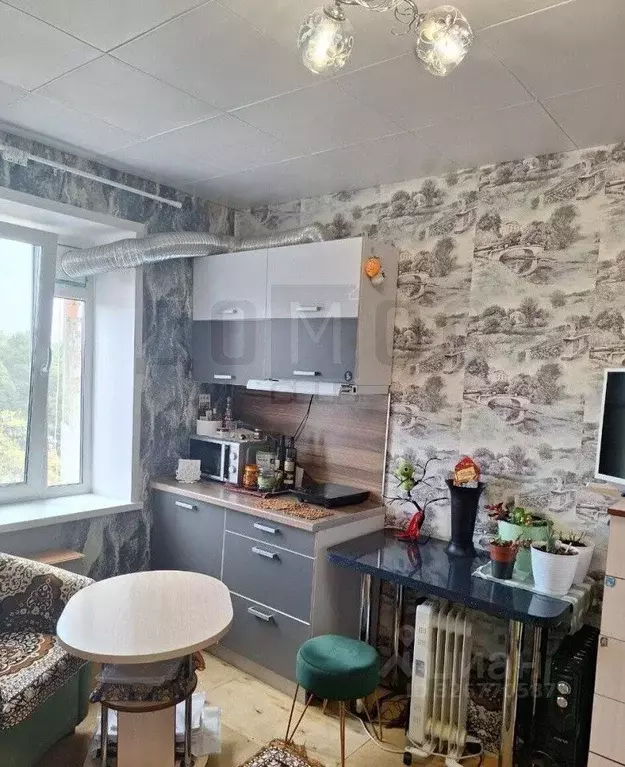 Комната Свердловская область, Екатеринбург ул. Умельцев, 7 (11.3 м) - Фото 2