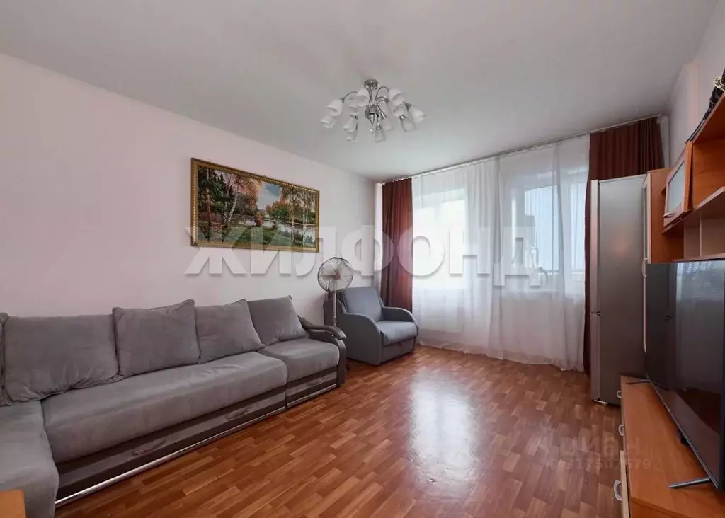 3-к кв. Новосибирская область, Новосибирск ул. Краузе, 17 (80.1 м) - Фото 0