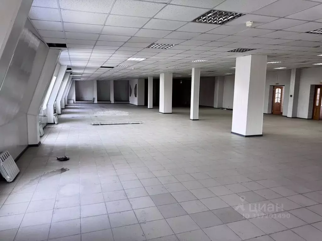 Помещение свободного назначения в Калужская область, Калуга ул. ... - Фото 0