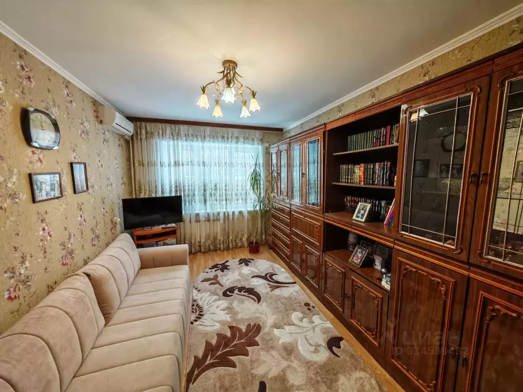 1-к кв. Липецкая область, Липецк ул. П.И. Смородина, 10 (35.0 м) - Фото 0