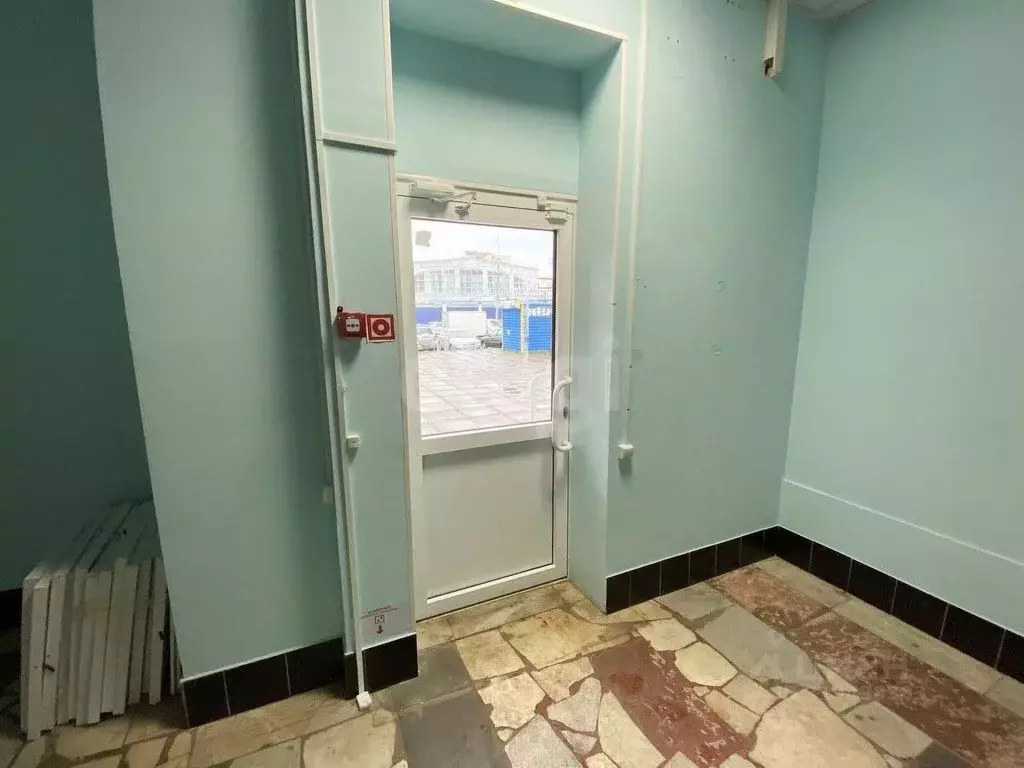 Помещение свободного назначения в Ярославская область, Рыбинск ул. ... - Фото 1