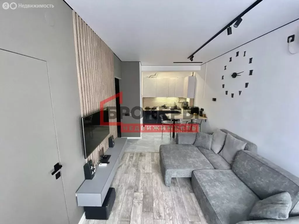 1-комнатная квартира: Севастополь, улица Адмирала Фадеева, 46Б (40.2 ... - Фото 1