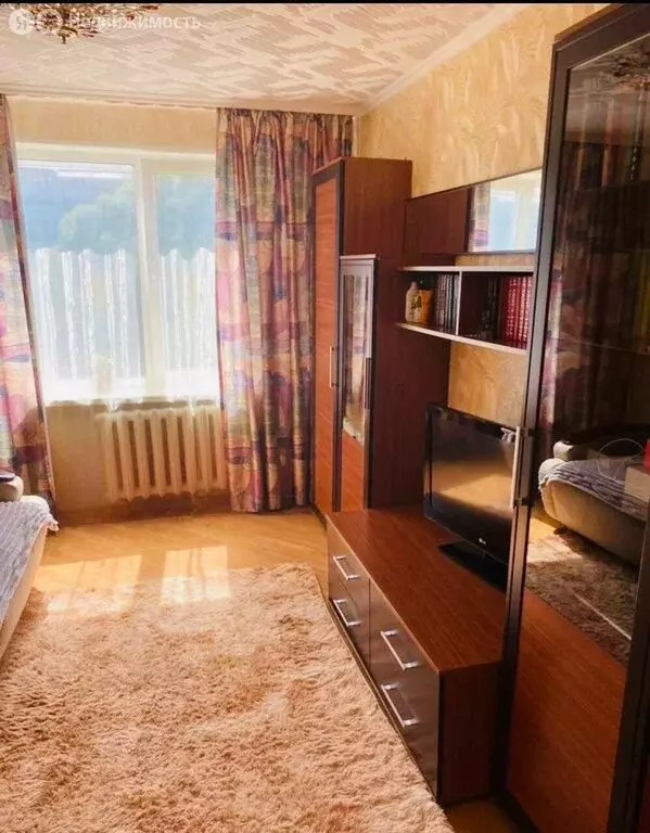 1-комнатная квартира: Уссурийск, улица Стаханова, 18 (31.9 м) - Фото 0