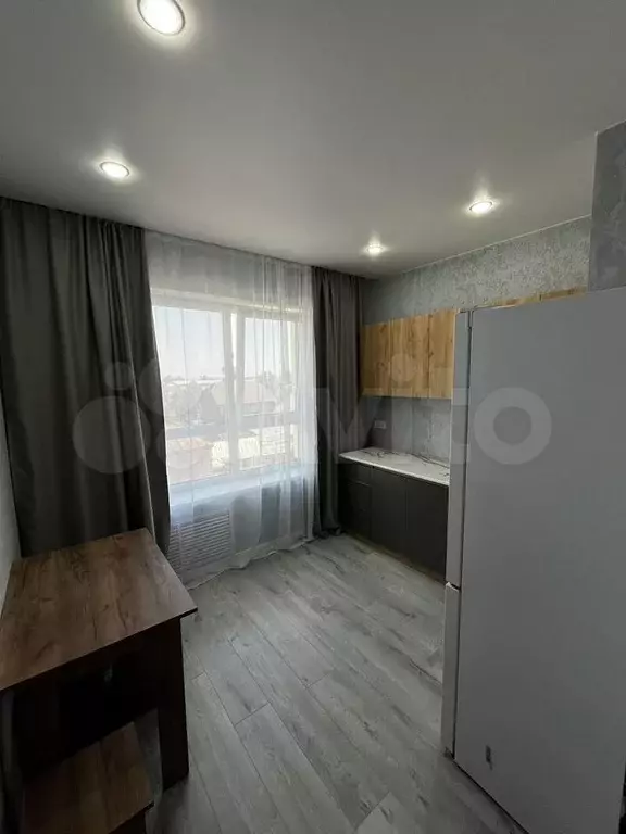 1-к. квартира, 36 м, 4/10 эт. - Фото 1