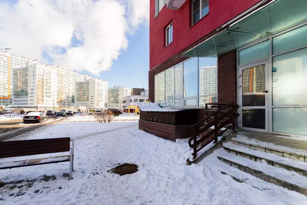 Торговая площадь в Санкт-Петербург Ленинский просп., 64к1 (313 м) - Фото 1