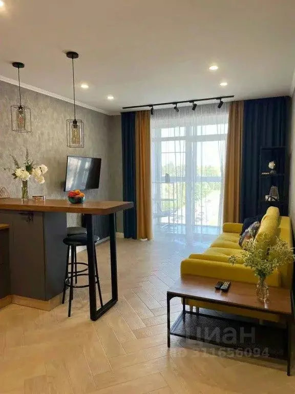 2-к кв. Псковская область, Псков ул. Труда, 42 (46.0 м) - Фото 2