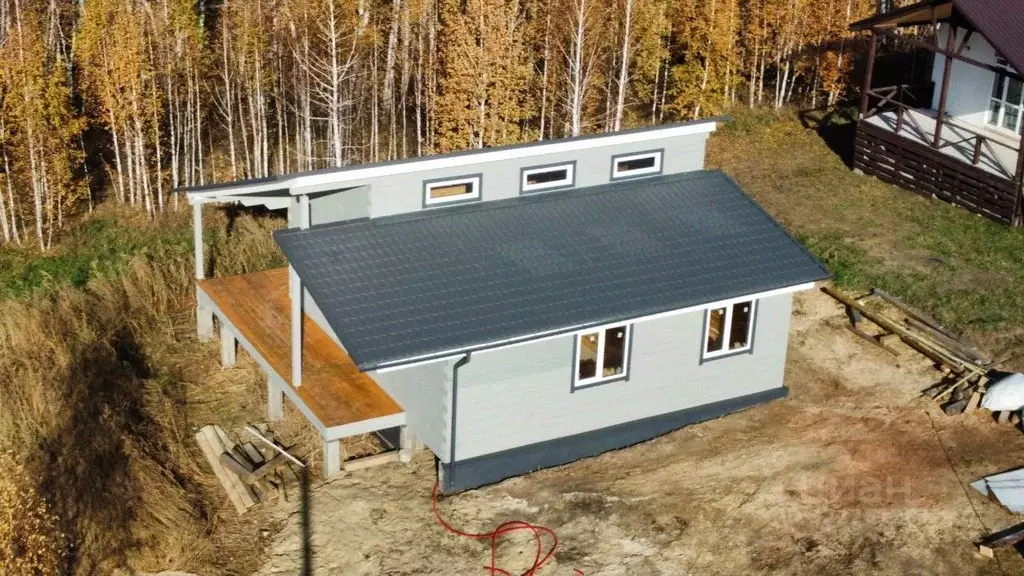 Дом в Красноярский край, Красноярск городской округ, пос. Солонцы ... - Фото 1