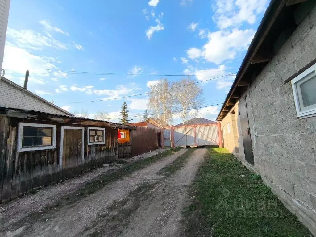 Дом в Башкортостан, Чишминский район, с. Енгалышево Центральная ул., 6 ... - Фото 1
