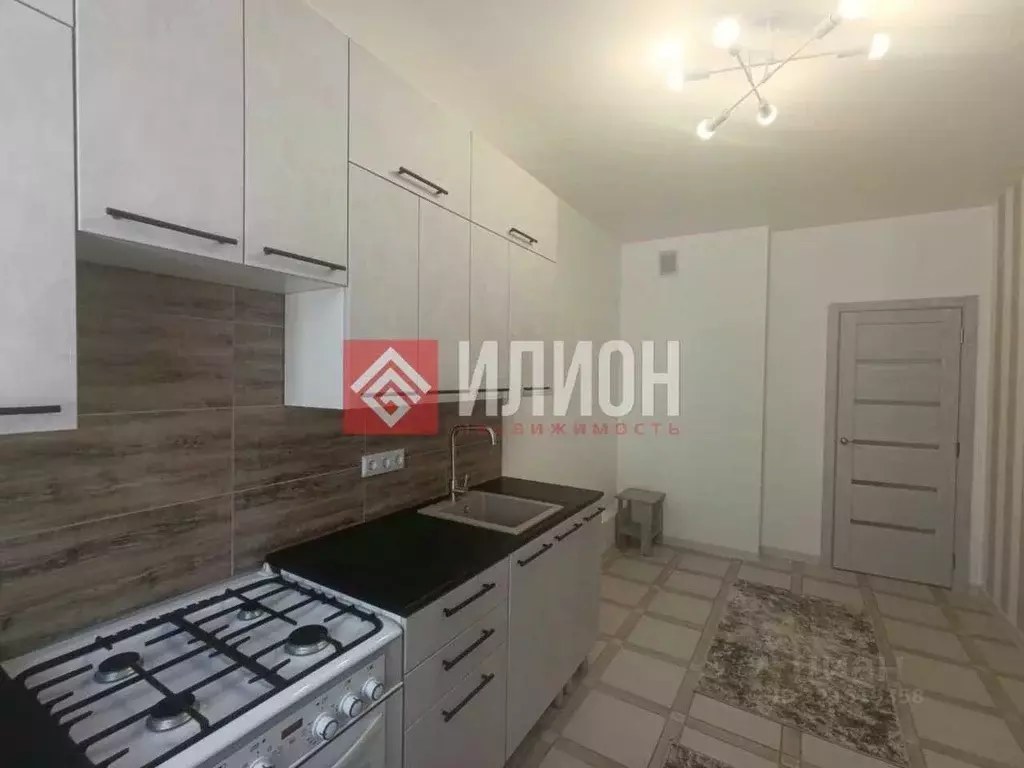 2-к кв. Севастополь ул. Павла Корчагина, 23 (56.8 м) - Фото 1